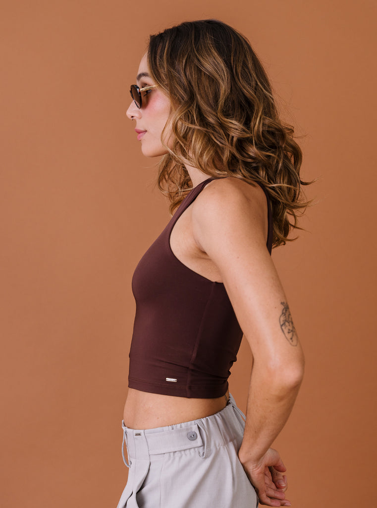 BLUSA ASIMÉTRICA  MOCA