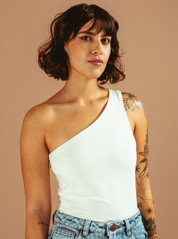 BLUSA ASIMÉTRICA MARFIL