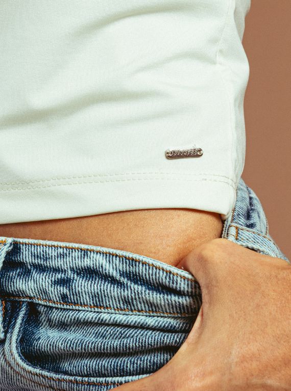 BLUSA ASIMÉTRICA MARFIL