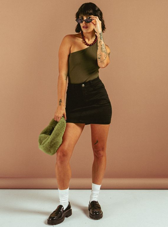 BLUSA ASIMÉTRICA VERDE OLIVO