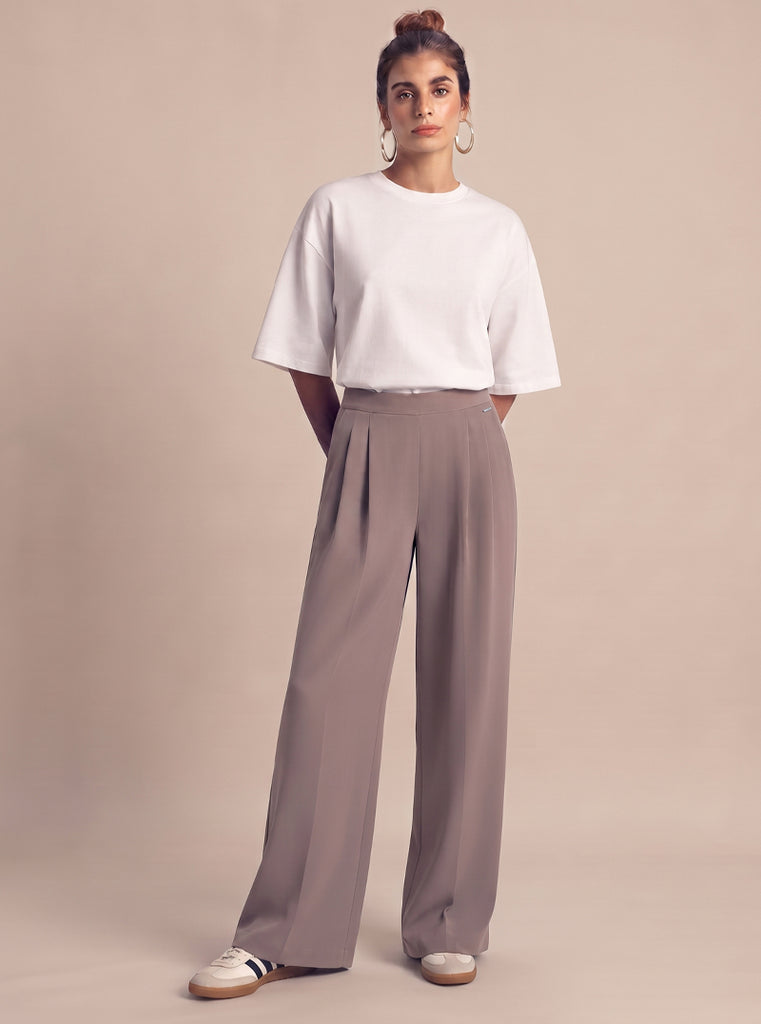 PANTALÓN CÓMODO CAQUI