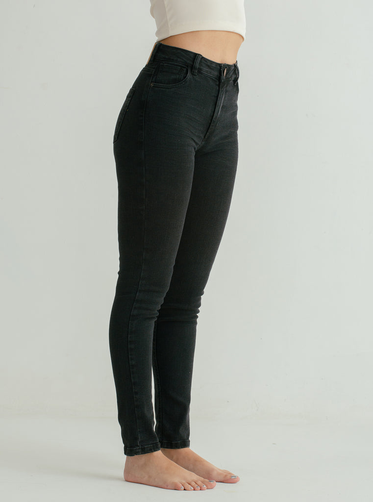 JEAN SKINNY NEGRO BIONICA